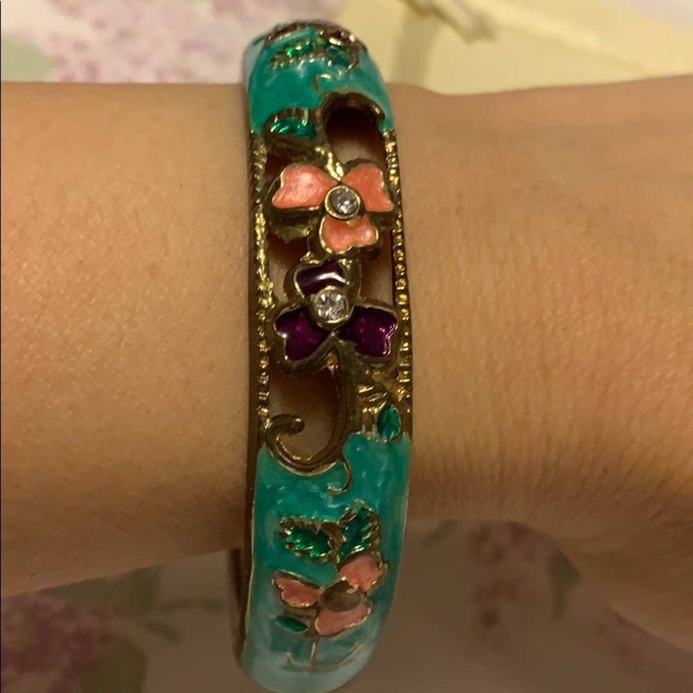Bangle bracelet - Picture 2 of 4